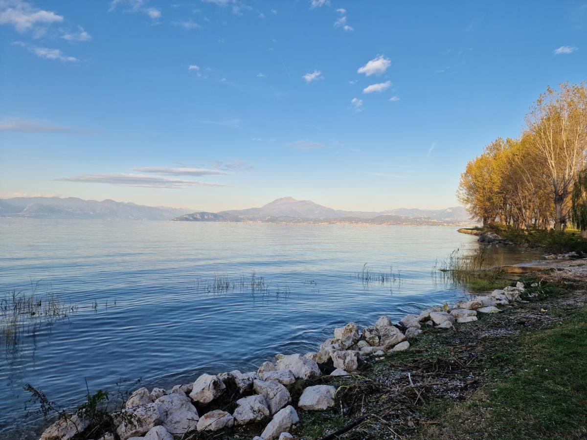 Casa Vittoria Sirmione Punta Gro Con Piscina 아파트 외부 사진